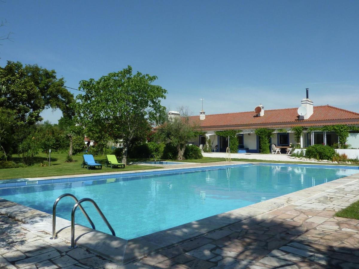 Inviting Holiday Home In Montemor O Novo With Pool Dış mekan fotoğraf